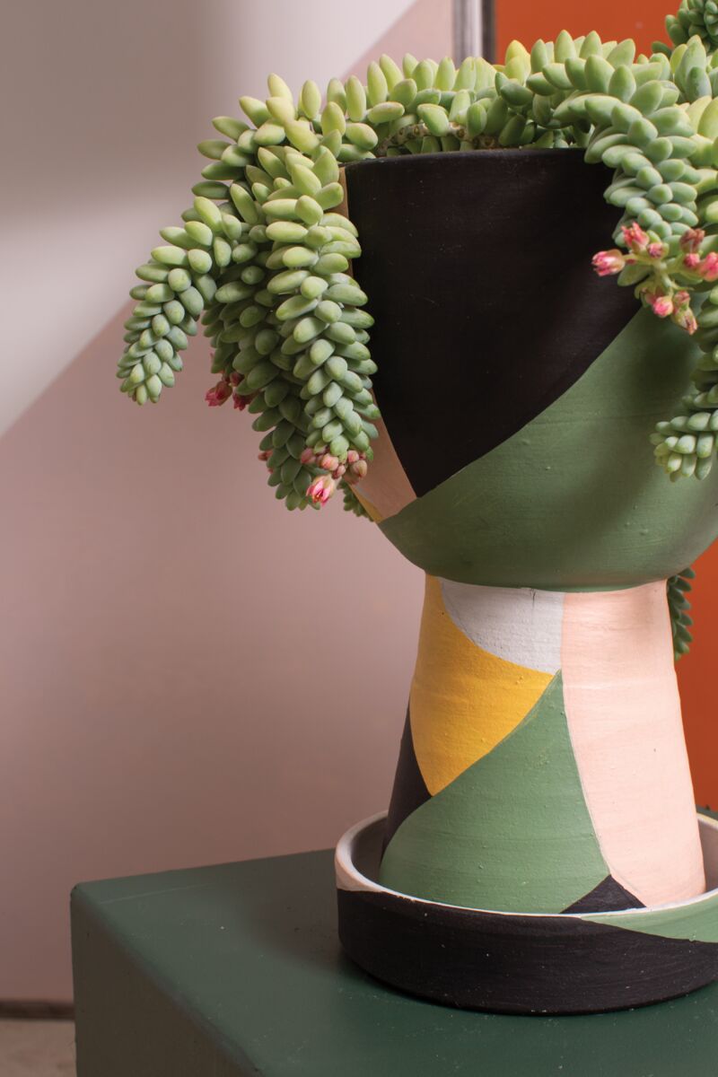 Ayton Pot with Saucer