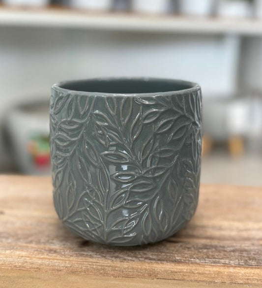 Leaves Ceramic Pot 6” grey